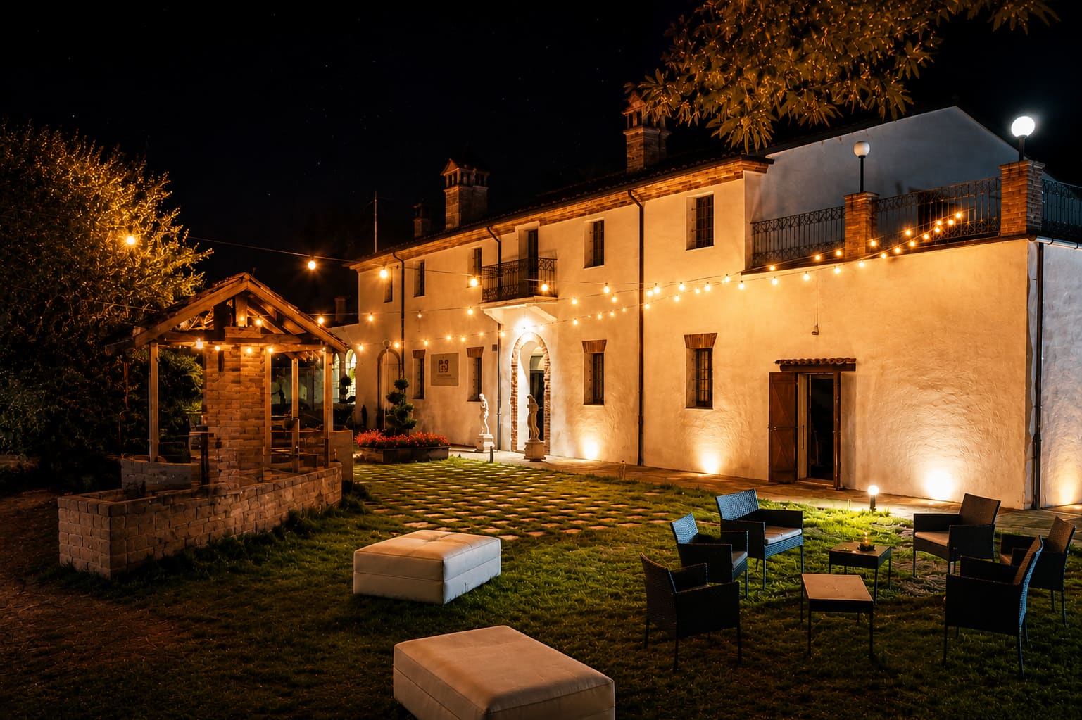 Locanda Villa Petrosa di sera a Ravenna